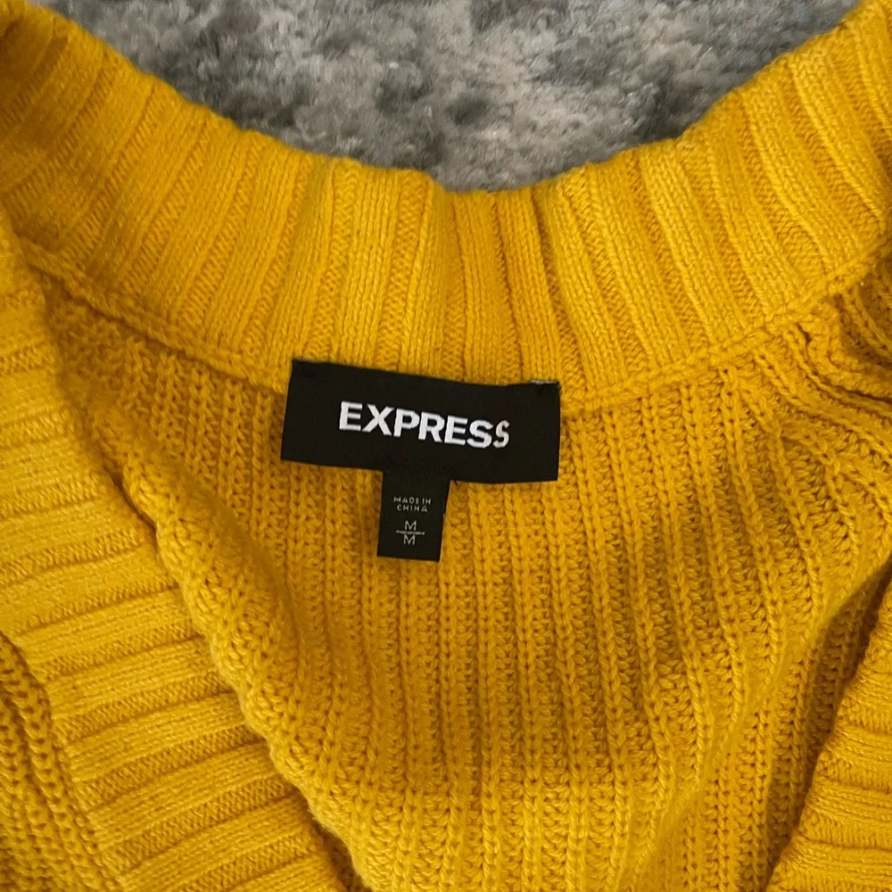Express sweater - Picture 5 of 7